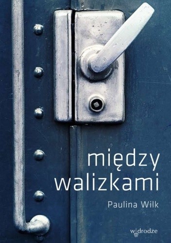 Między walizkami okładka